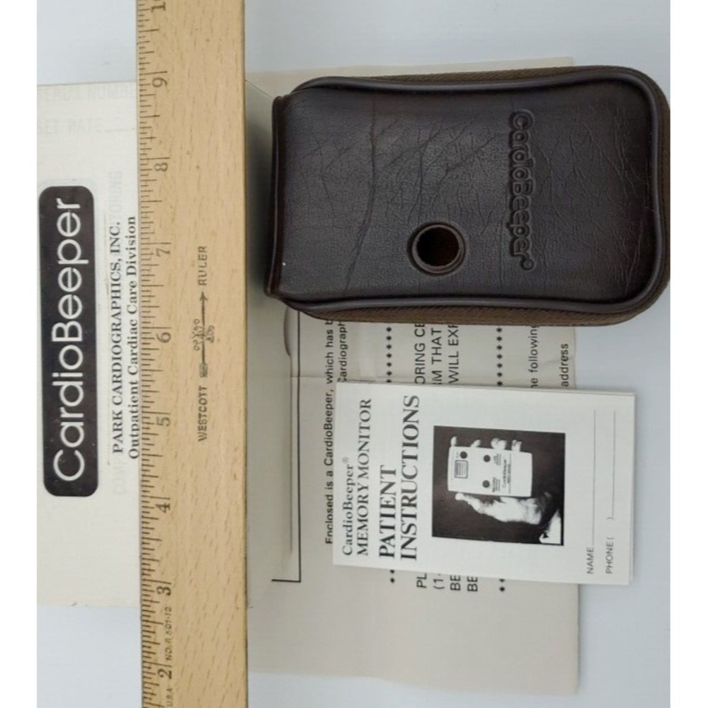 Original Cardiobeeper (Not Included) Cardiographics Vtg. CASE, BOX, INSTRUCTIONS